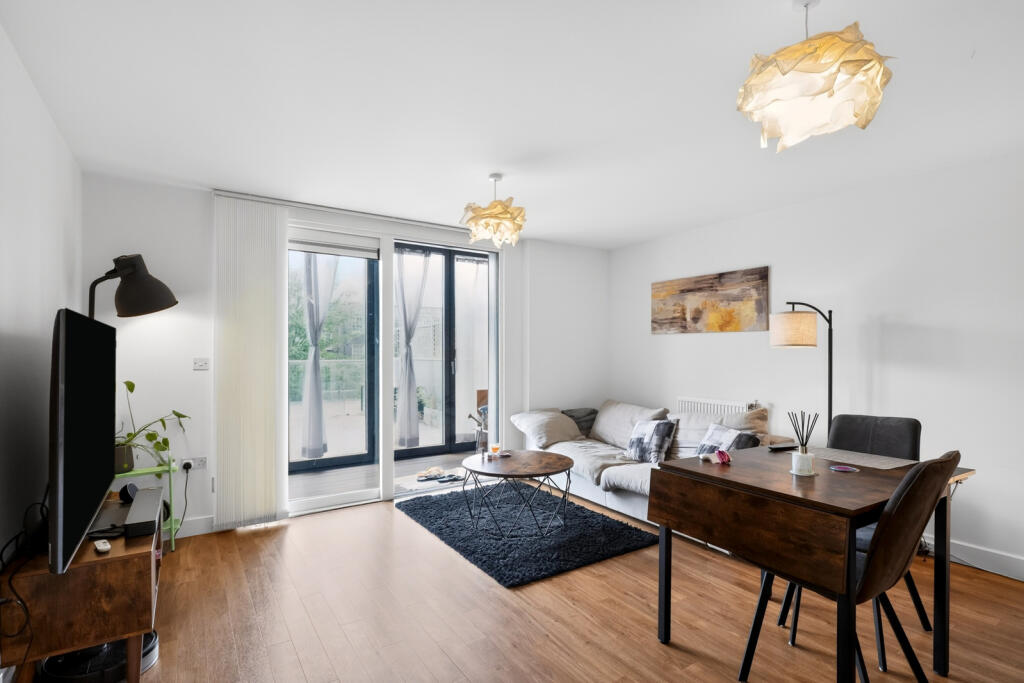 1 bed Apartment for rent in London. From Stirling Ackroyd Lettings - Dalston
