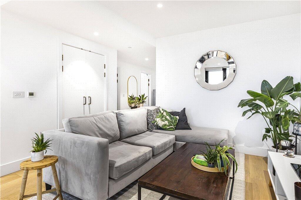 3 bed Apartment for rent in London. From Stirling Ackroyd Lettings - Dalston 3 bed Apartment for rent in London. From Stirling Ackroyd Lettings - Dalston