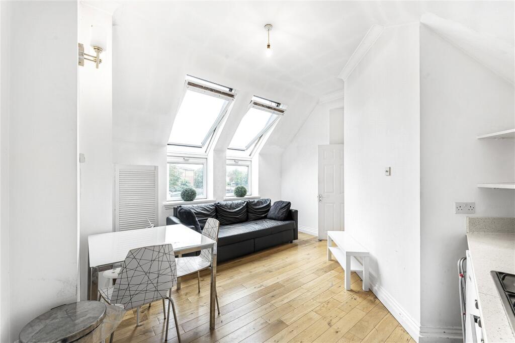 1 bed Apartment for rent in London. From Stirling Ackroyd Lettings - Dalston