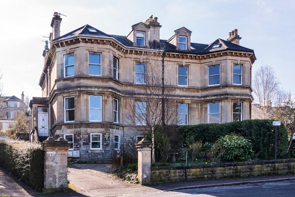 2 bed 1st Floor Flat for rent in Bath. From Stonier Hobbs - Bath