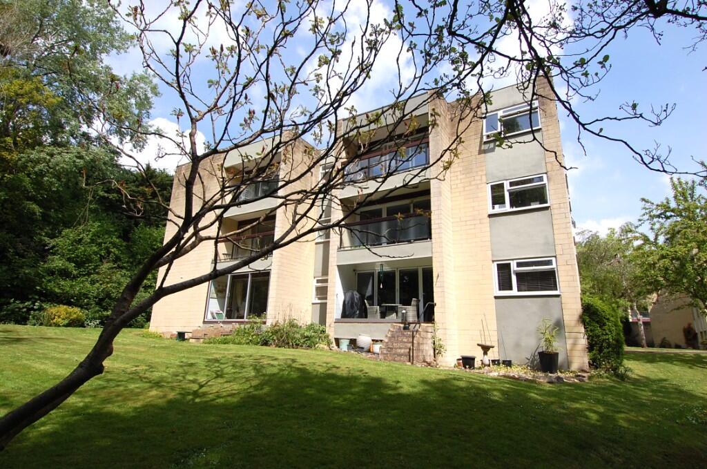 3 bed Apartment for rent in Upper Swainswick. From Stonier Hobbs - Bath