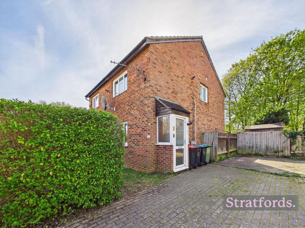2 bed Semi Detached for rent in Milton Keynes. From Stratfords Property Services - Milton Keynes 2 bed Semi Detached for rent in Milton Keynes. From Stratfords Property Services - Milton Keynes
