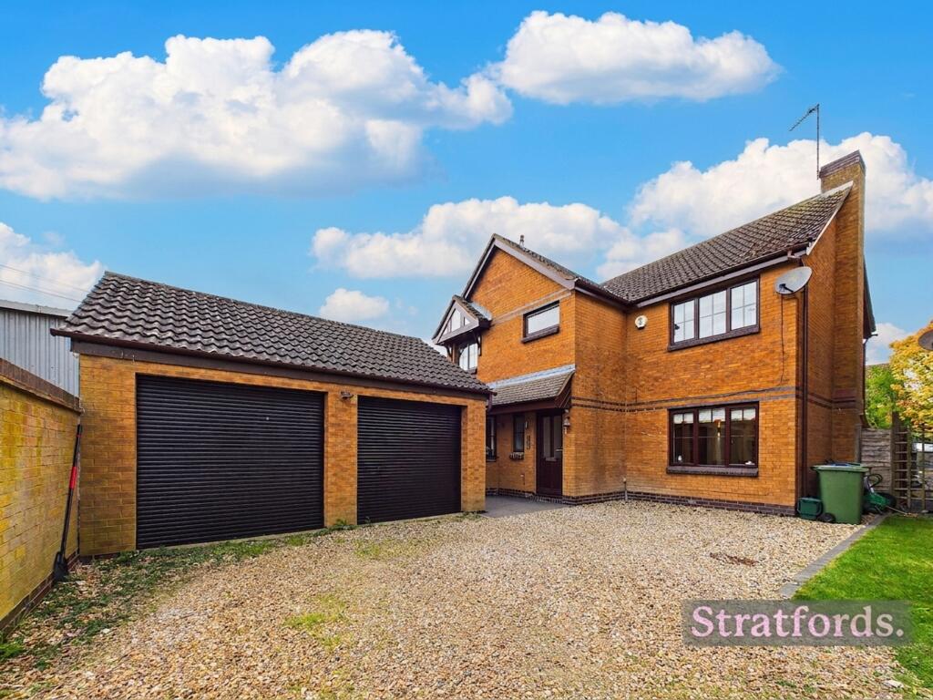 4 bed Detached for rent in Edlesborough. From Stratfords Property Services - Milton Keynes