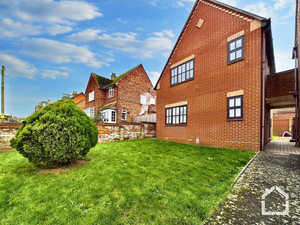 2 bed Apartment for rent in Drayton Parslow. From Stratfords Property Services - Milton Keynes 2 bed Apartment for rent in Drayton Parslow. From Stratfords Property Services - Milton Keynes