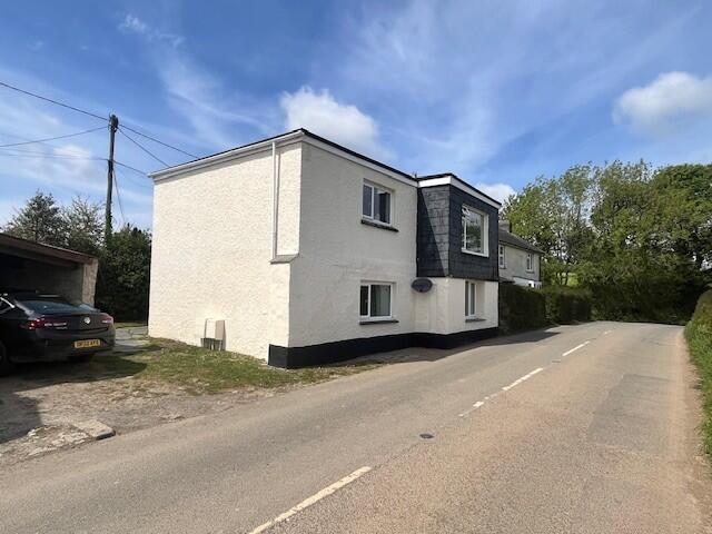 2 bed 1st Floor Flat for rent in St Keyne. From Stratton Creber - Liskeard