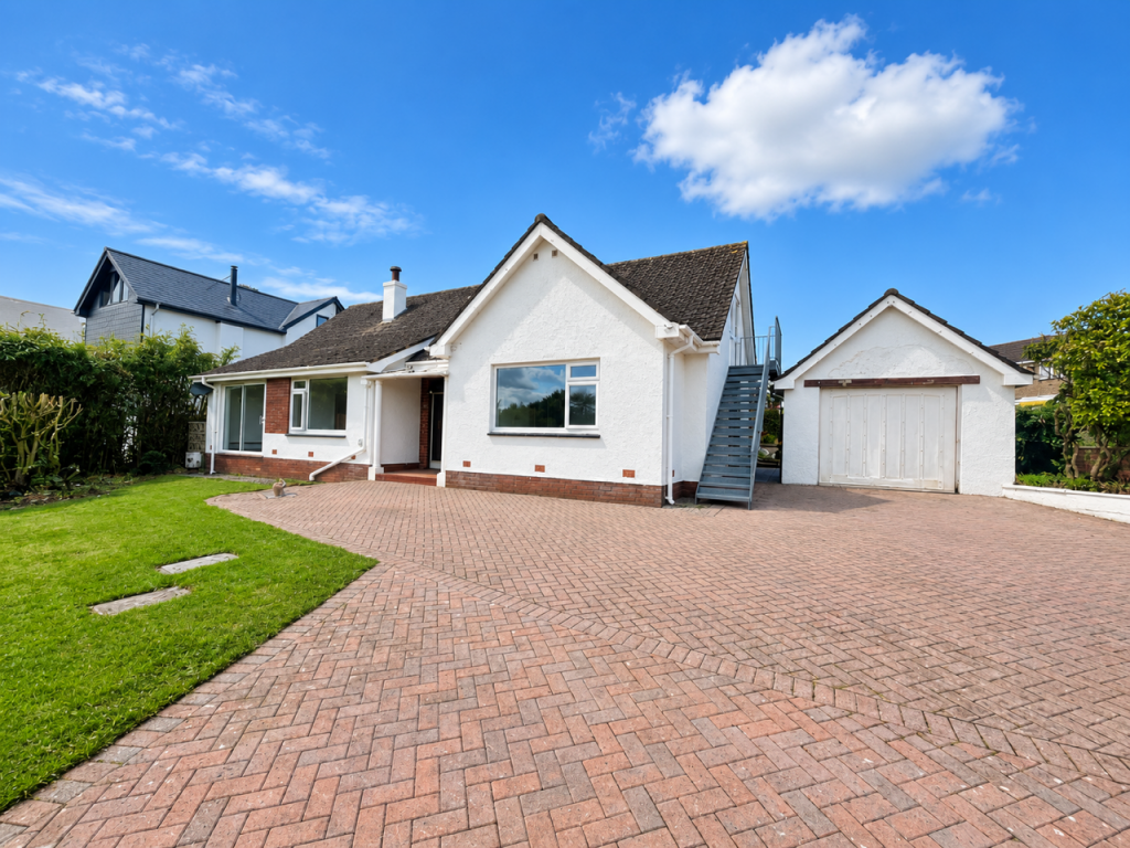 4 bed Bungalow for rent in Liskeard. From Stratton Creber - Liskeard