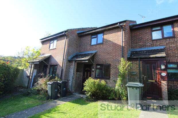2 bed Mid Terraced House for rent in Danehill. From Stuart & Partners - Haywards Heath 2 bed Mid Terraced House for rent in Danehill. From Stuart & Partners - Haywards Heath