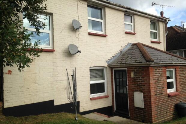 1 bed 1st Floor Flat for rent in Haywards Heath. From Stuart & Partners - Haywards Heath