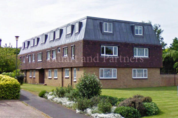 2 bed 1st Floor Flat for rent in Haywards Heath. From Stuart & Partners - Haywards Heath
