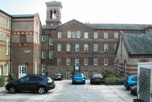 1 bed Apartment for rent in Haywards Heath. From Stuart & Partners - Haywards Heath 1 bed Apartment for rent in Haywards Heath. From Stuart & Partners - Haywards Heath