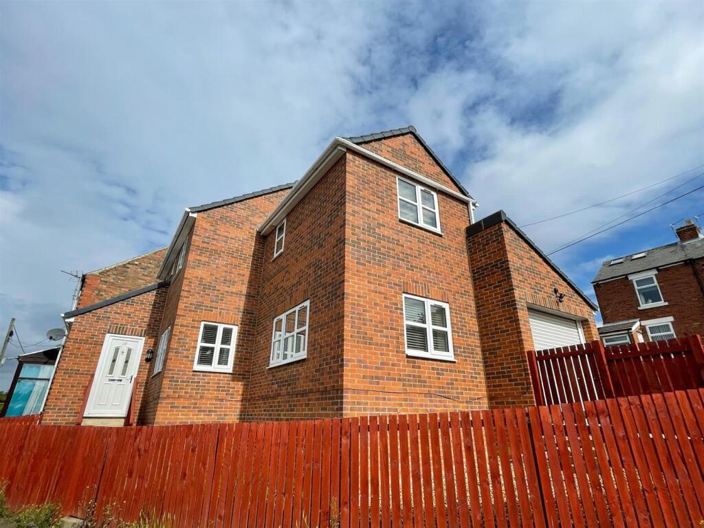 3 bed Detached for rent in Ushaw Moor. From Stuart Edwards - Durham 3 bed Detached for rent in Ushaw Moor. From Stuart Edwards - Durham