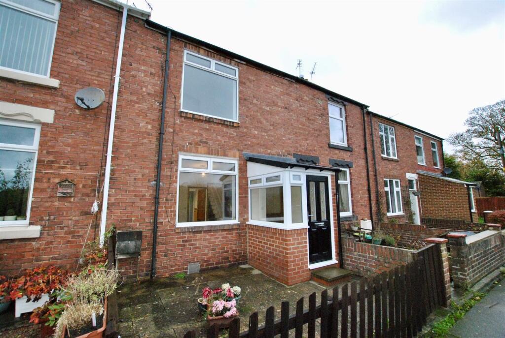 2 bed Mid Terraced House for rent in Langley Moor. From Stuart Edwards - Durham