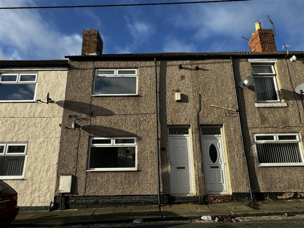 2 bed Mid Terraced House for rent in Durham. From Stuart Edwards - Durham