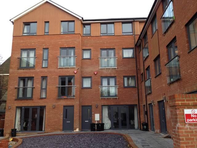 1 bed 1st Floor Flat for rent in Gillingham. From Student Places Ltd - Canterbury