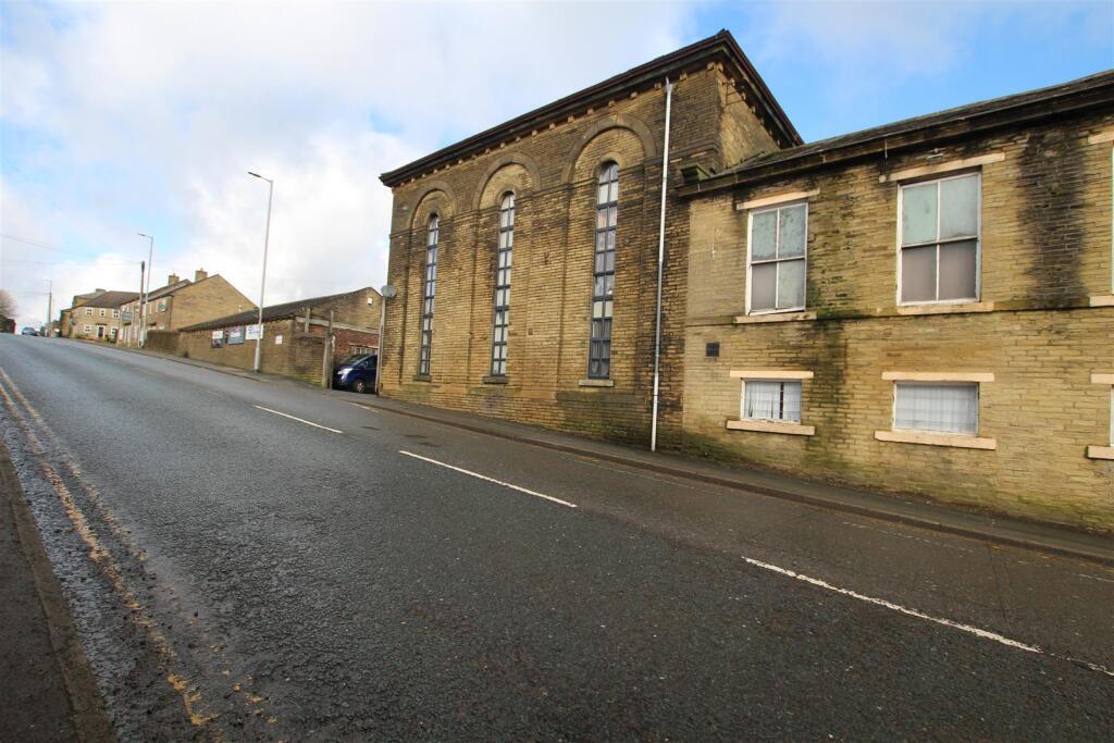 1 bed Apartment for rent in Queensbury. From Sugdens - Cleckheaton 1 bed Apartment for rent in Queensbury. From Sugdens - Cleckheaton