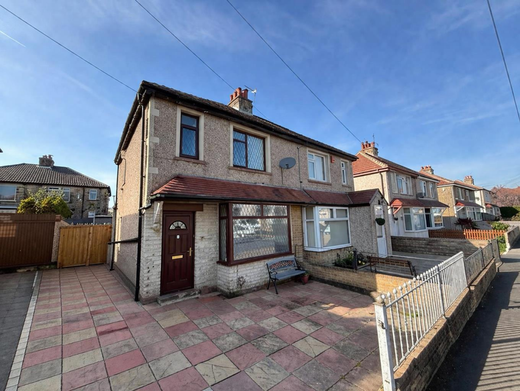 3 bed Semi Detached for rent in Shipley. From Sugdens - Cleckheaton