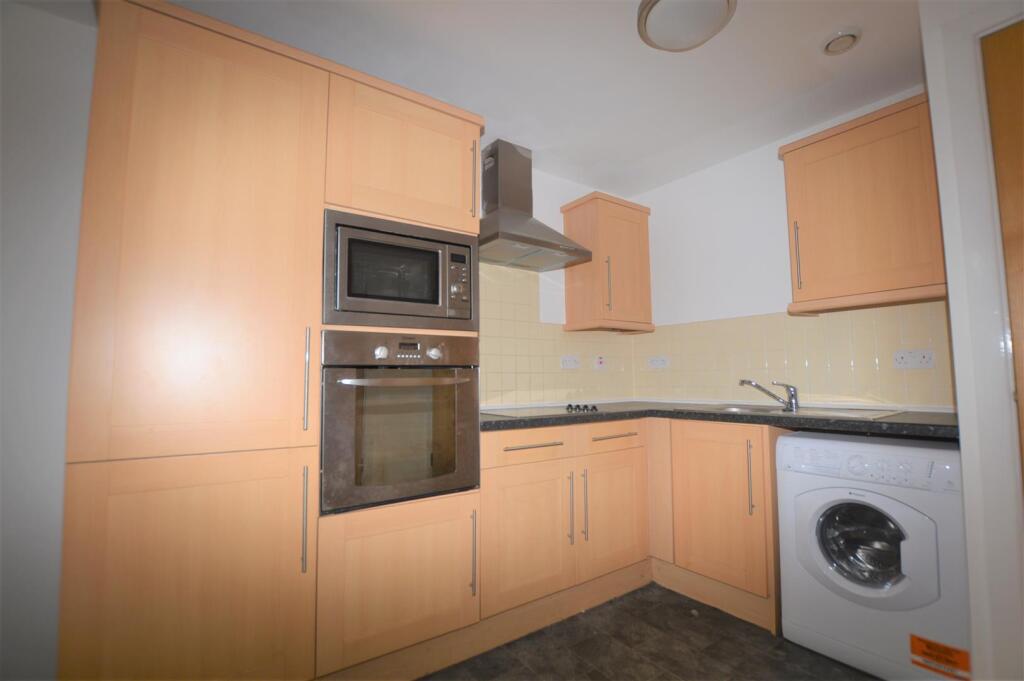 1 bed Apartment for rent in Calverley. From Sugdens - Cleckheaton
