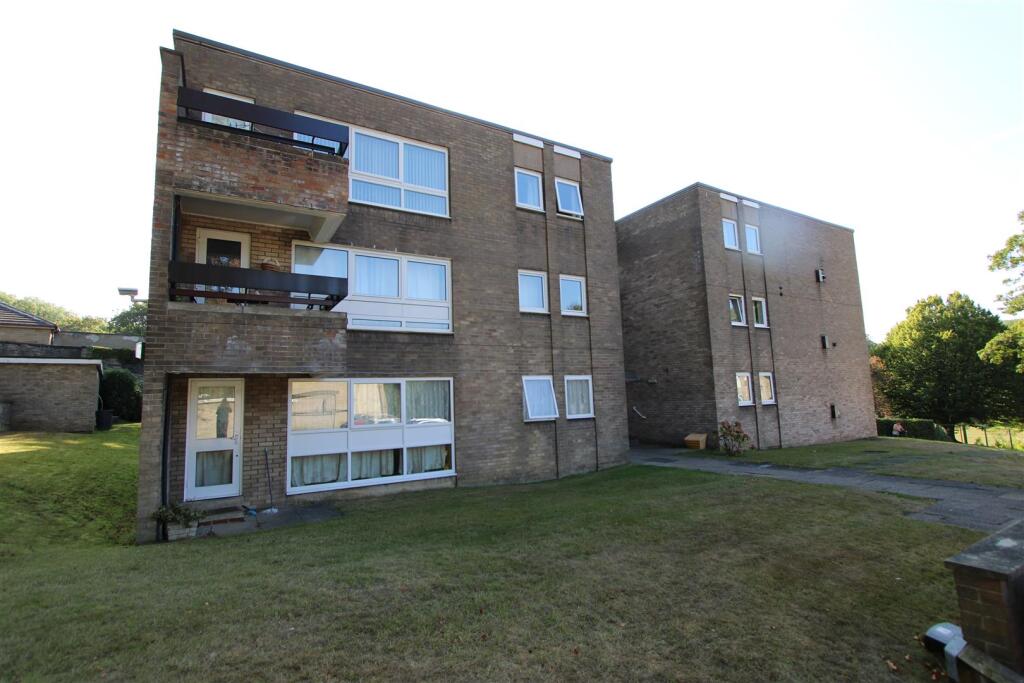 1 bed Semi Detached for rent in Bradford. From Sugdens - Cleckheaton