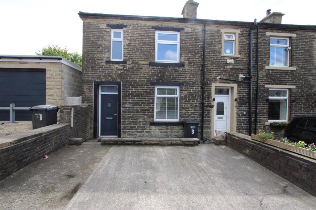 2 bed Semi Detached for rent in Shelf. From Sugdens - Cleckheaton