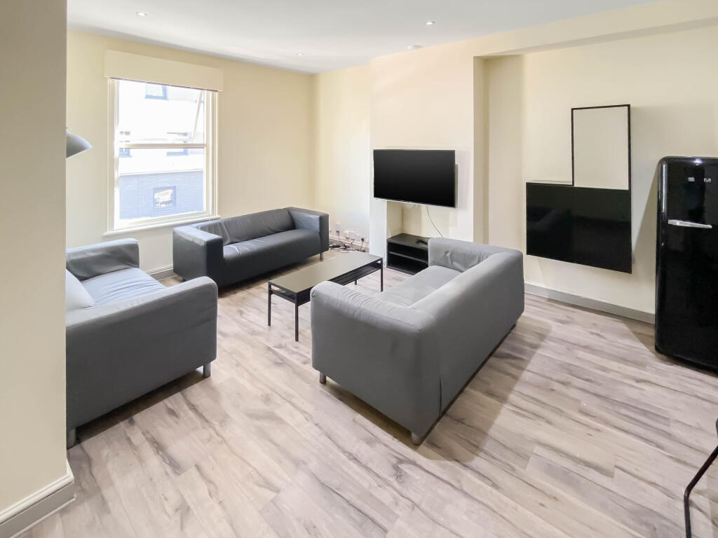 1 bed Duplex for rent in Sheffield. From Sunrisestar Ltd - Sheffield