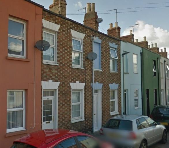 2 bed Mid Terraced House for rent in Cheltenham. From Sure Property Group - Cheltenham