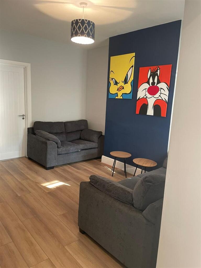 1 bed House Share for rent in Gloucester. From Sure Property Group - Cheltenham