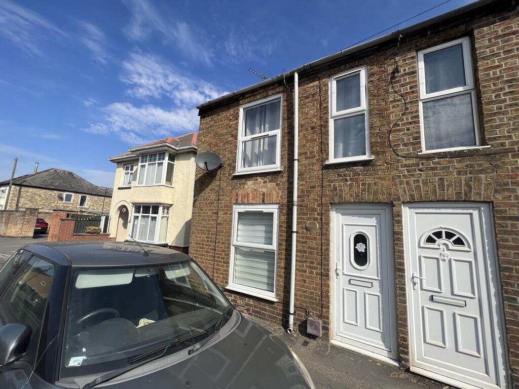 2 bed End of Terrace for rent in Chatteris. From T Payne & Co Ltd - Chatteris 2 bed End of Terrace for rent in Chatteris. From T Payne & Co Ltd - Chatteris