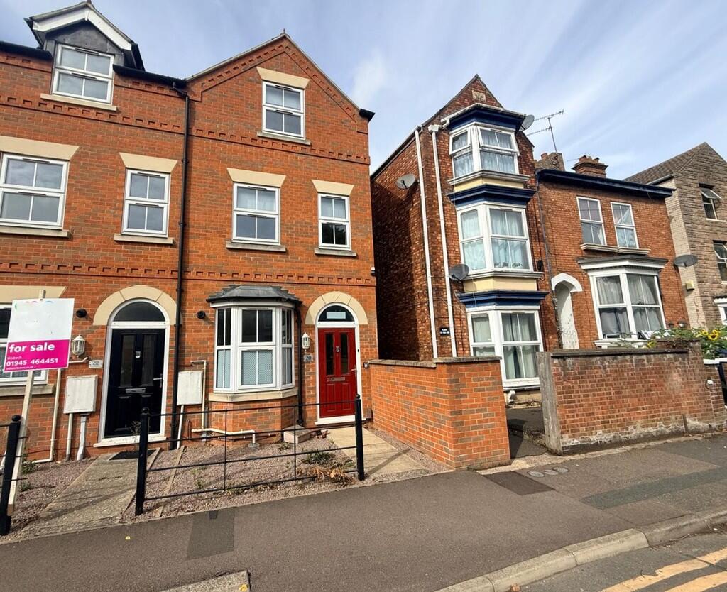 3 bed Semi Detached for rent in Wisbech. From T Payne & Co Ltd - Chatteris 3 bed Semi Detached for rent in Wisbech. From T Payne & Co Ltd - Chatteris