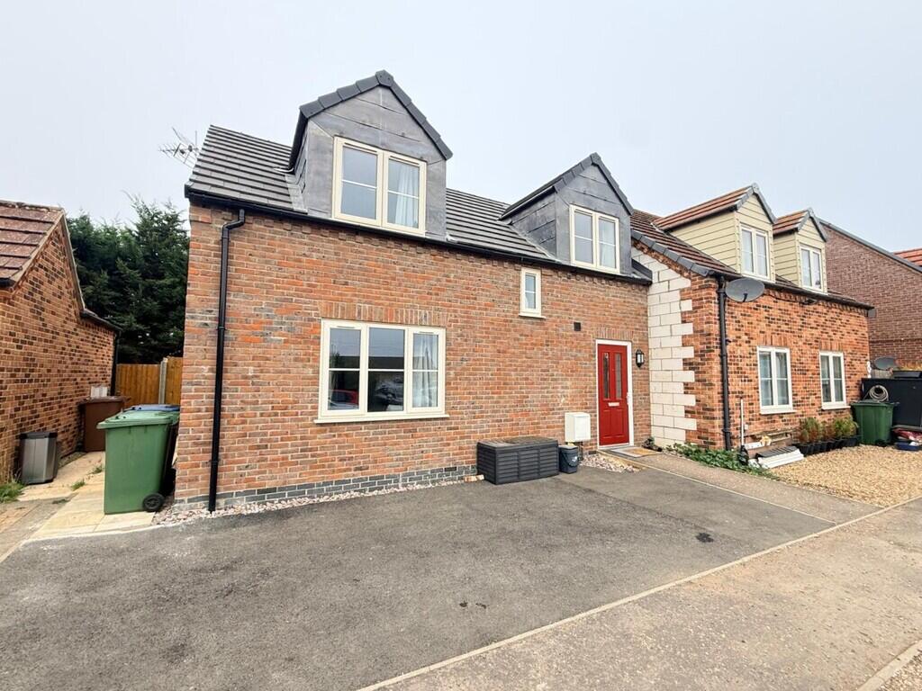 2 bed Semi Detached for rent in March. From T Payne & Co Ltd - Chatteris 2 bed Semi Detached for rent in March. From T Payne & Co Ltd - Chatteris