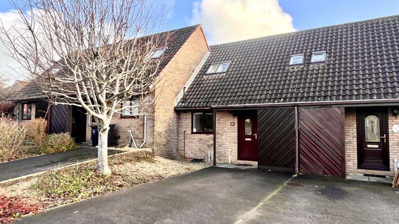1 bed Mid Terraced House for rent in Chard. From Tarr Residential - Chard