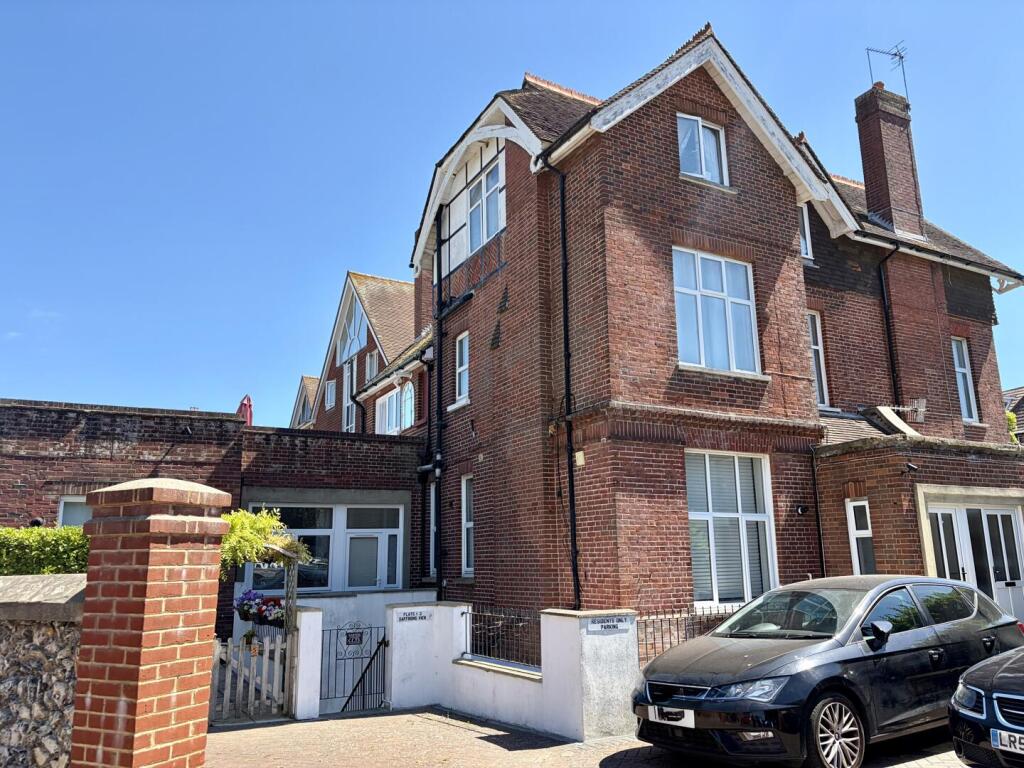 4 bed Studio for rent in Eastbourne. From Taylor Engley - Eastbourne 4 bed Studio for rent in Eastbourne. From Taylor Engley - Eastbourne