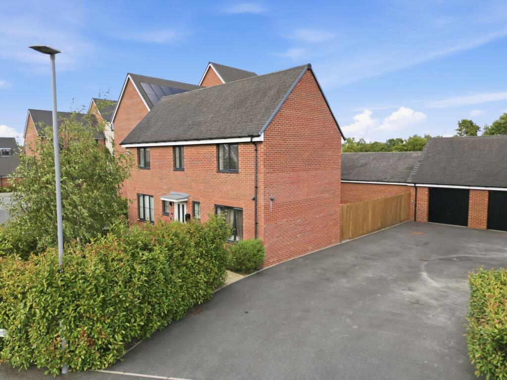 4 bed Detached for rent in . From Taylor Walsh - Milton Keynes 4 bed Detached for rent in . From Taylor Walsh - Milton Keynes