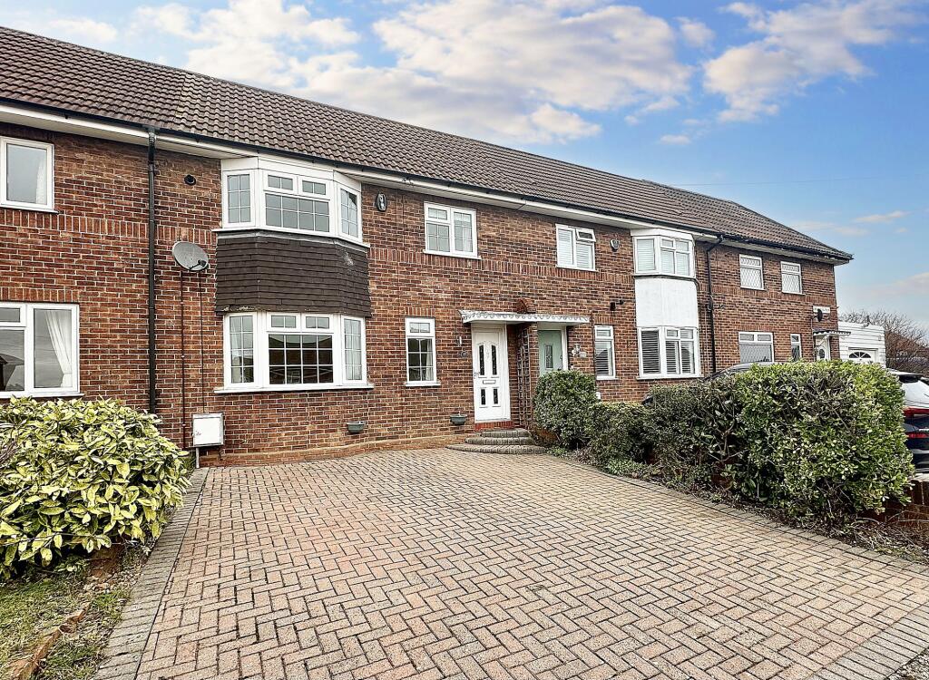 3 bed Mid Terraced House for rent in Brogborough. From Taylor Walsh - Milton Keynes 3 bed Mid Terraced House for rent in Brogborough. From Taylor Walsh - Milton Keynes