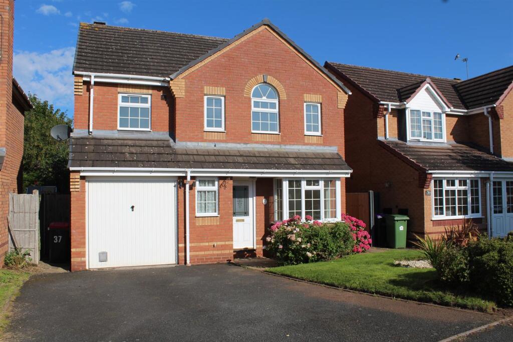 4 bed Detached for rent in Newport. From Tempertons - Newport