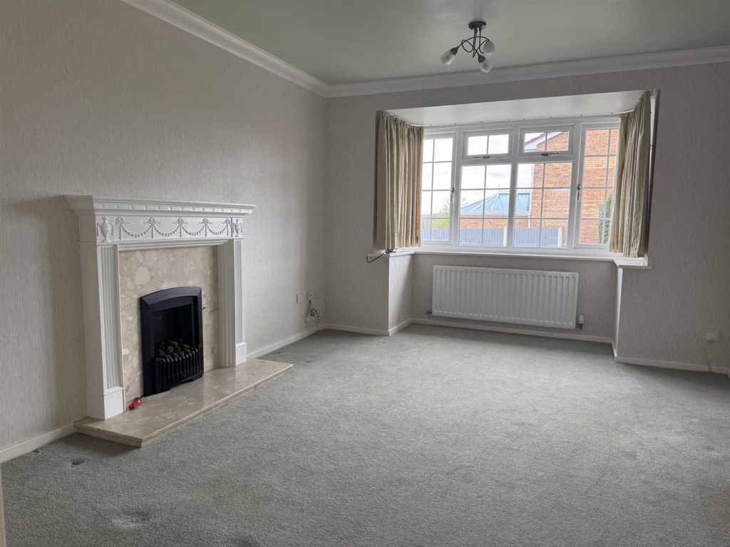 4 bed Detached for rent in Newport. From Tempertons - Newport