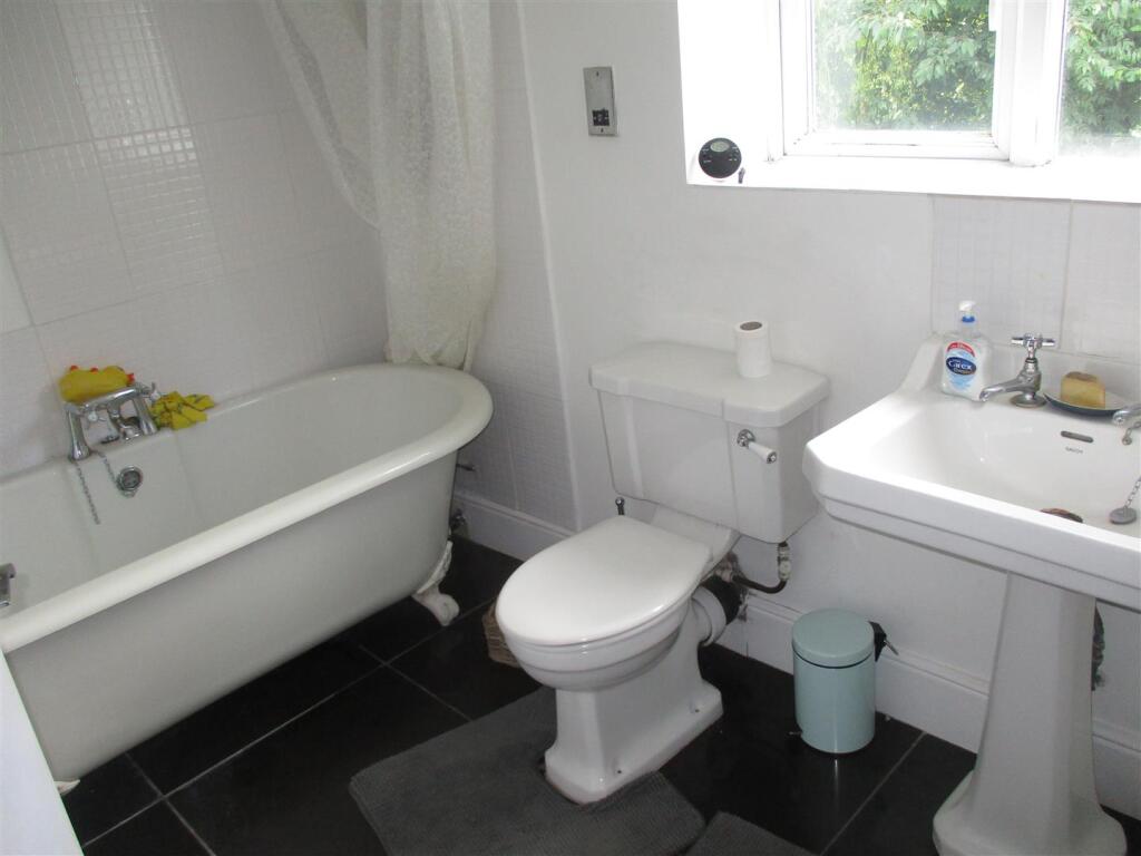 1 bed 1st Floor Flat for rent in Hinstock. From Tempertons - Newport 1 bed 1st Floor Flat for rent in Hinstock. From Tempertons - Newport