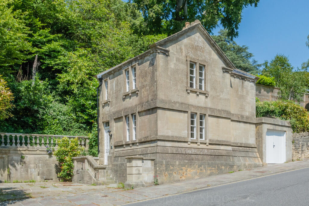 2 bed Detached for rent in Bath. From The Bath Property Shop Ltd - Bath