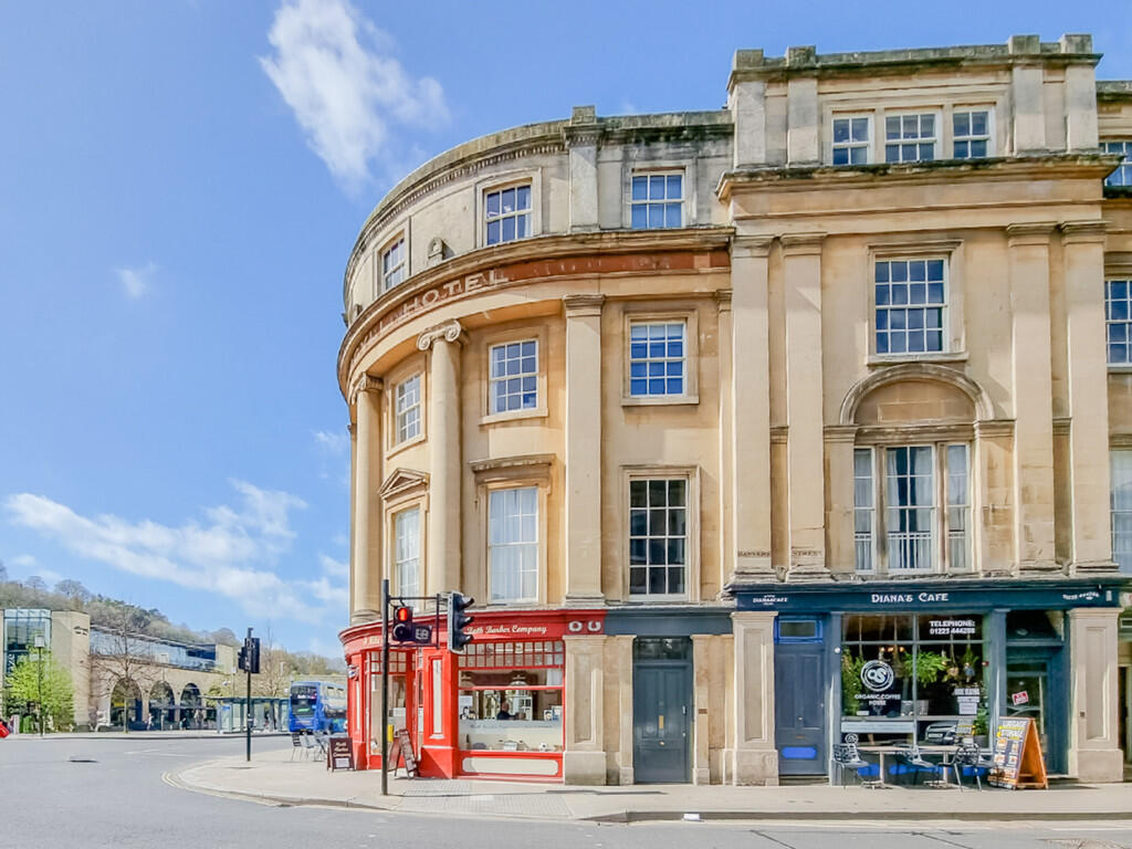 2 bed 1st Floor Flat for rent in Upper Swainswick. From The Bath Property Shop Ltd - Bath