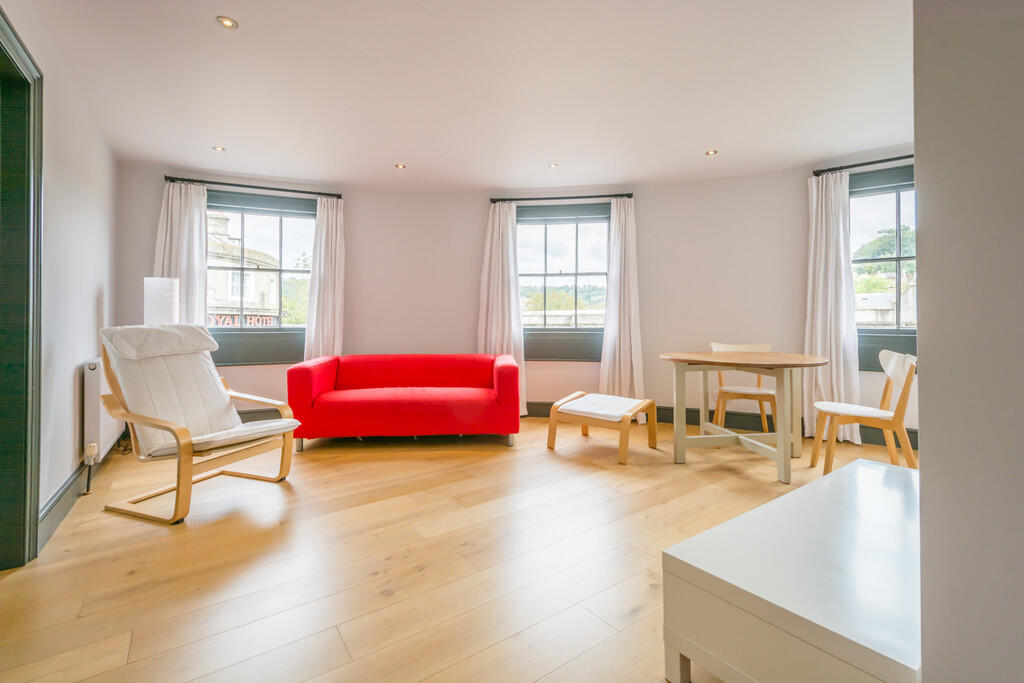 2 bed 1st Floor Flat for rent in Upper Swainswick. From The Bath Property Shop Ltd - Bath