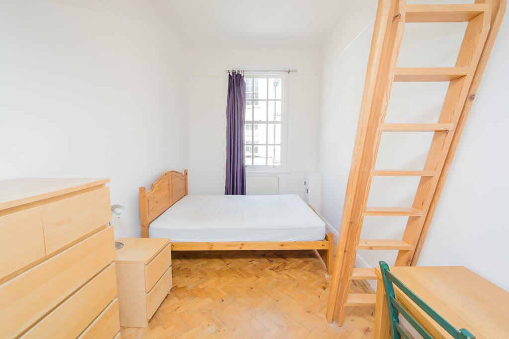 2 bed Apartment for rent in Bath. From The Bath Property Shop Ltd - Bath 2 bed Apartment for rent in Bath. From The Bath Property Shop Ltd - Bath
