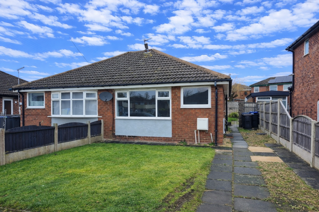2 bed Bungalow for rent in Blackpool. From The Coastal Property Group - Lytham St Annes