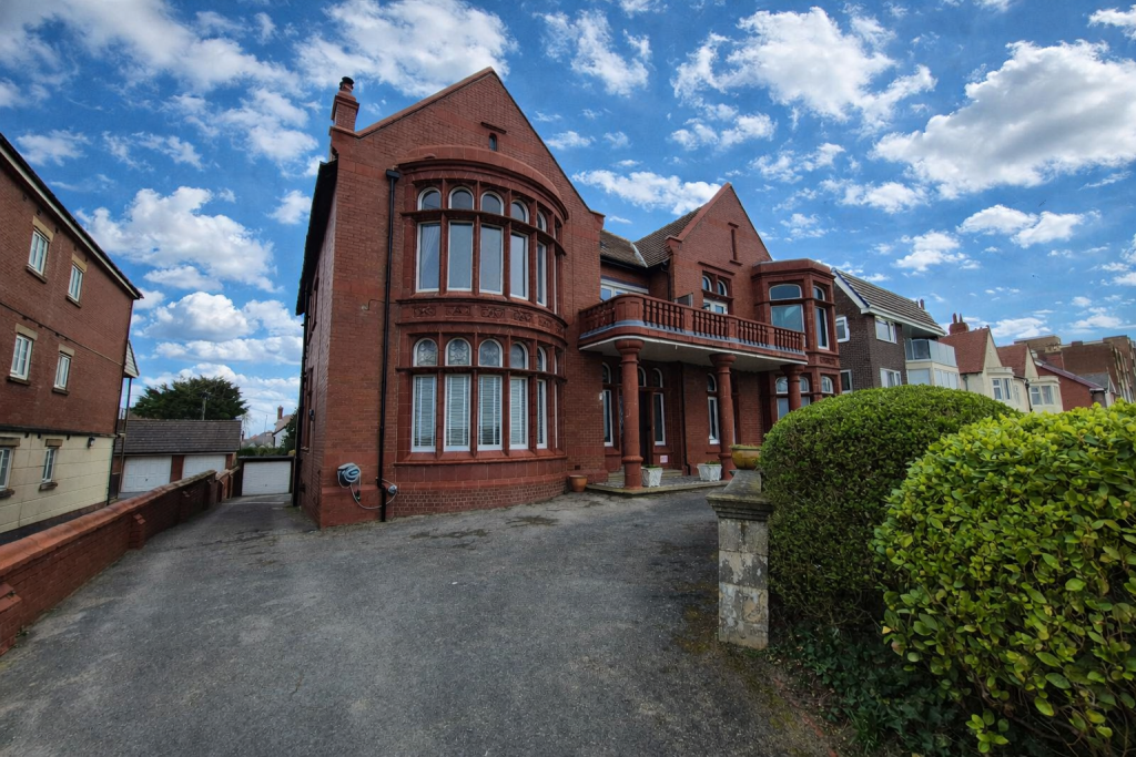 2 bed 1st Floor Flat for rent in Lytham St Anne's. From The Coastal Property Group - Lytham St Annes