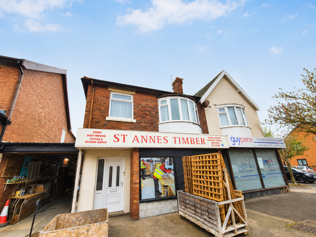 2 bed Apartment for rent in Lytham St Anne's. From The Coastal Property Group - Lytham St Annes