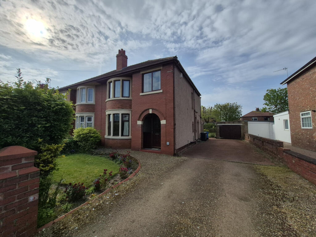 3 bed Semi Detached for rent in Lytham St Anne's. From The Coastal Property Group - Lytham St Annes 3 bed Semi Detached for rent in Lytham St Anne's. From The Coastal Property Group - Lytham St Annes