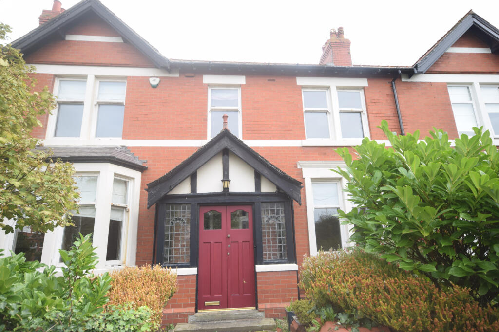 4 bed Semi Detached for rent in Lytham St Anne's. From The Coastal Property Group - Lytham St Annes 4 bed Semi Detached for rent in Lytham St Anne's. From The Coastal Property Group - Lytham St Annes