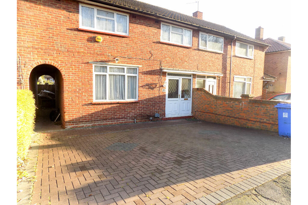 1 bed House Share for rent in Sheerwater. From The Letting Centre - Woking