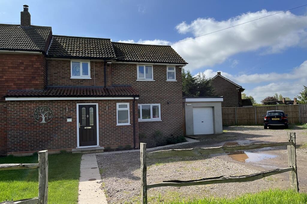 1 bed House Share for rent in Wisley. From The Letting Centre - Woking