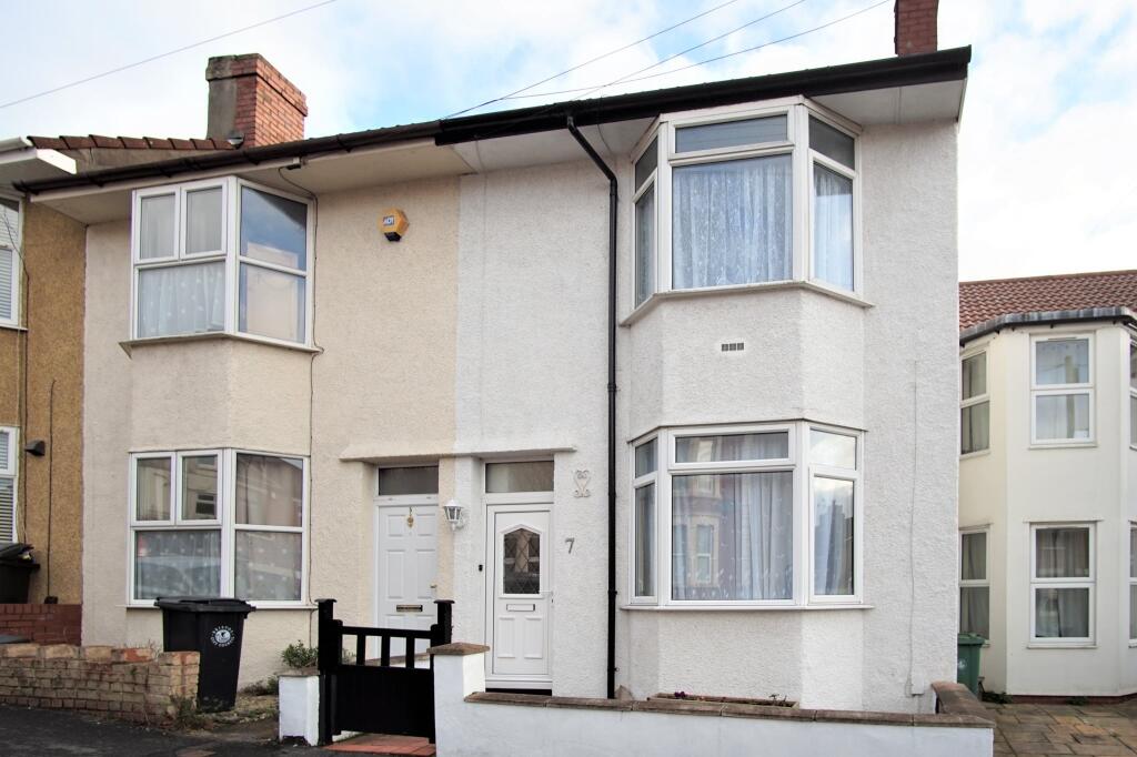 3 bed Mid Terraced House for rent in Ashton Vale. From The Letting Game - Henleaze