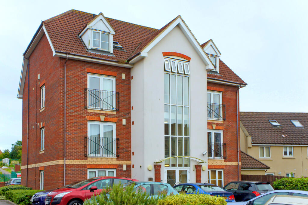 2 bed 1st Floor Flat for rent in Crofts End. From The Letting Game - Henleaze 2 bed 1st Floor Flat for rent in Crofts End. From The Letting Game - Henleaze