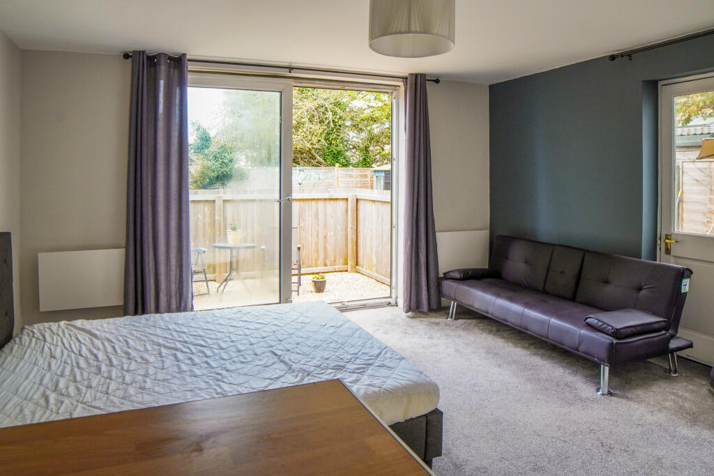 4 bed Studio for rent in Filton. From The Letting Game - Henleaze 4 bed Studio for rent in Filton. From The Letting Game - Henleaze